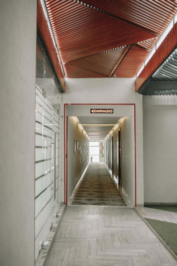 Hotel Dali Plaza Ejecutivo Guadalajara Exterior photo