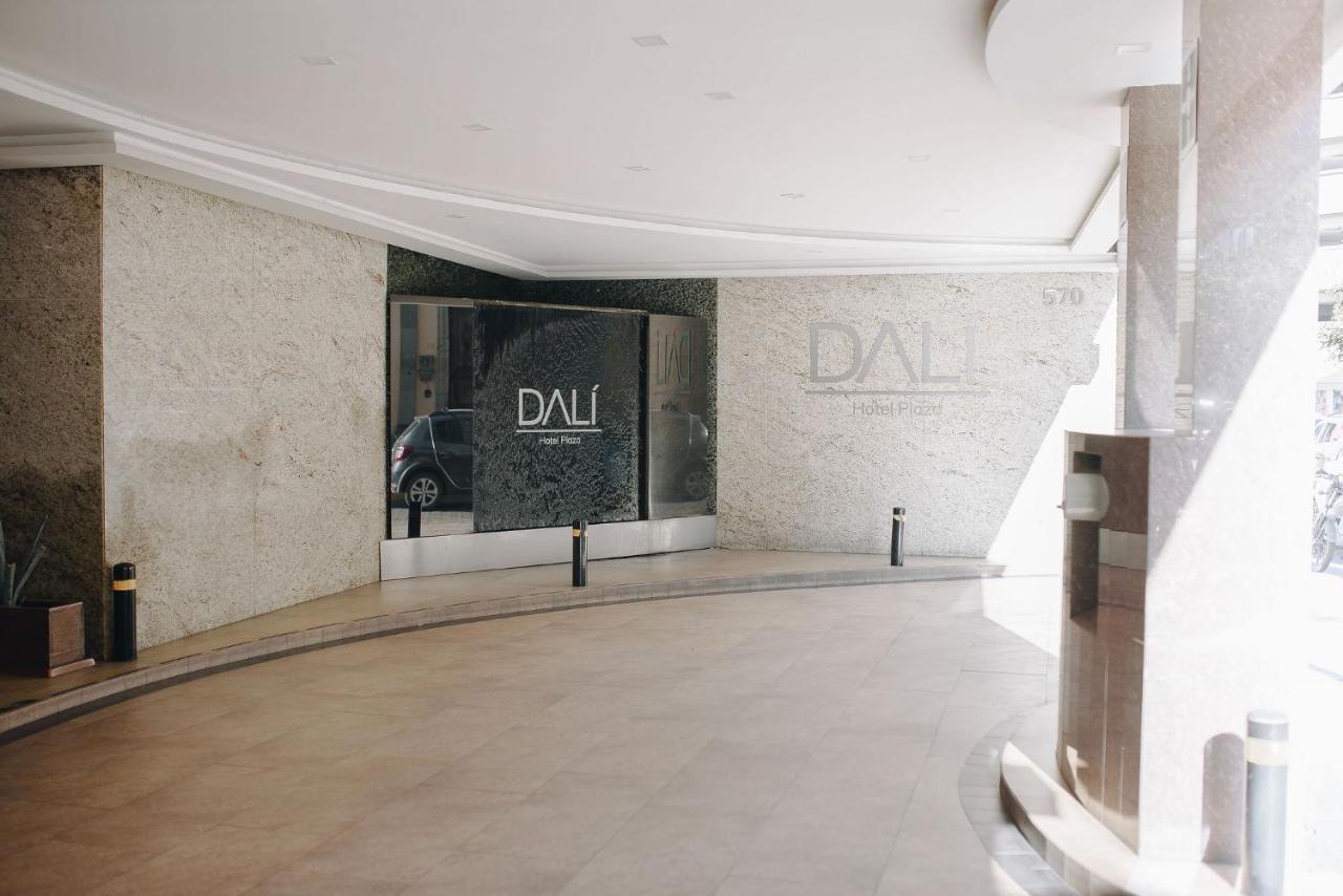 Hotel Dali Plaza Ejecutivo Guadalajara Exterior photo